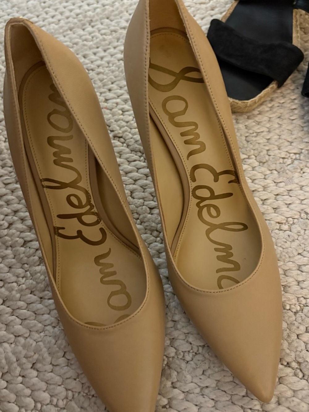 Like new Sam Edelman Hazel Pointed-Toe Pumps in Tan beige 8.5 - Picture 4 of 4